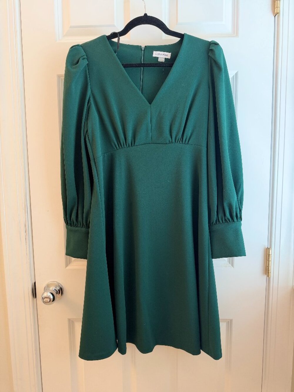 Calvin Klein Fit and Flare Dress in Malachite, New Without Tags, Size 6